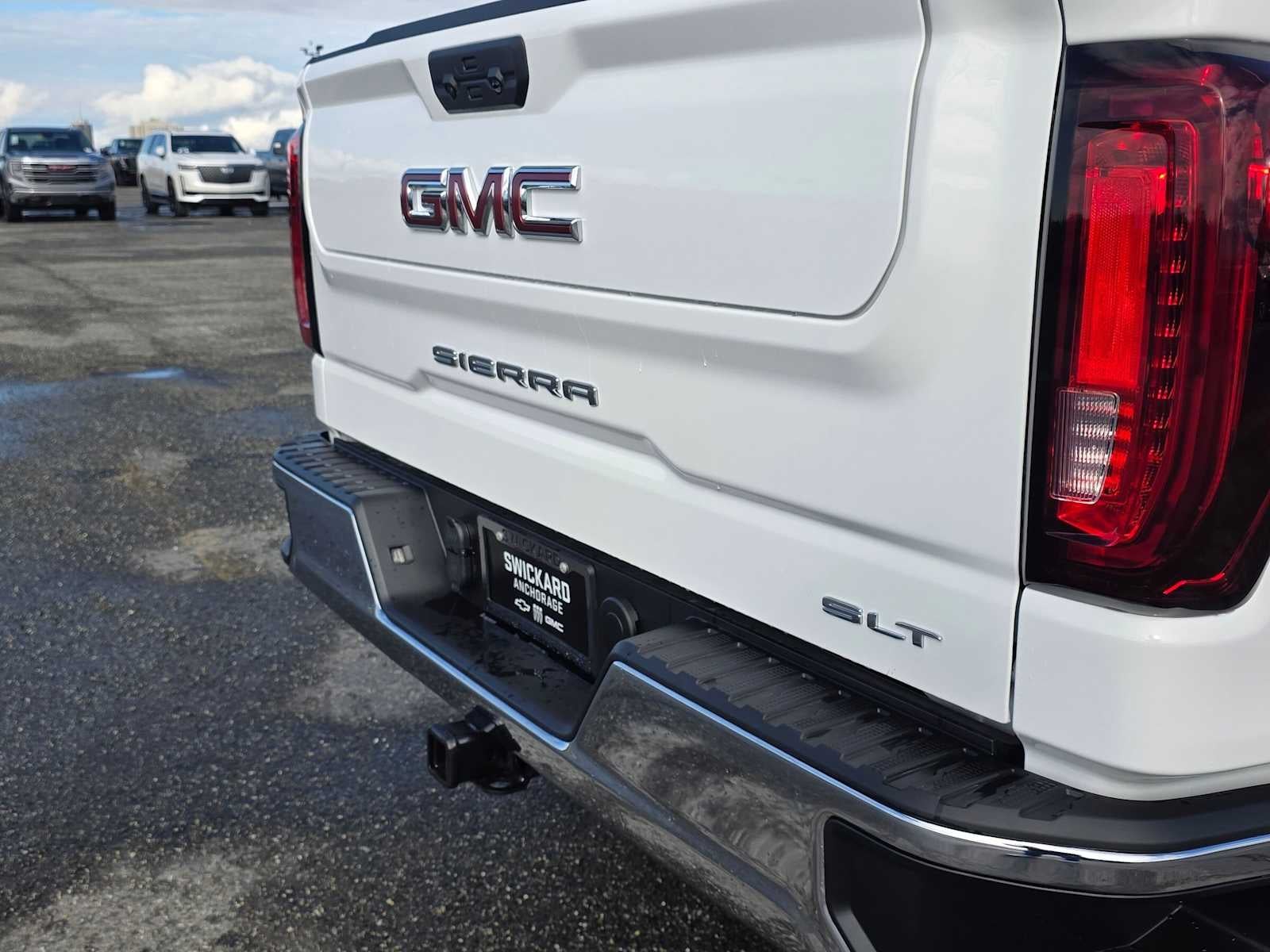2026 GMC Sierra 1500 SLT - Photo 14