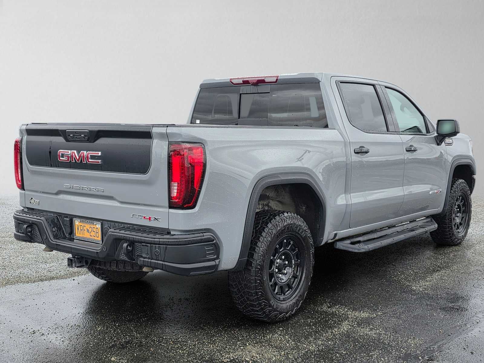 2024 GMC Sierra 1500 AT4X