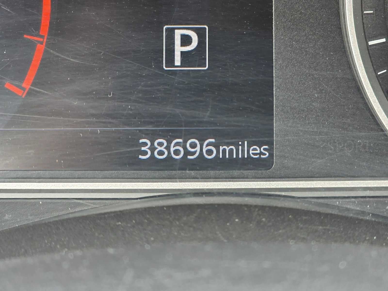 2024 Nissan Versa SR