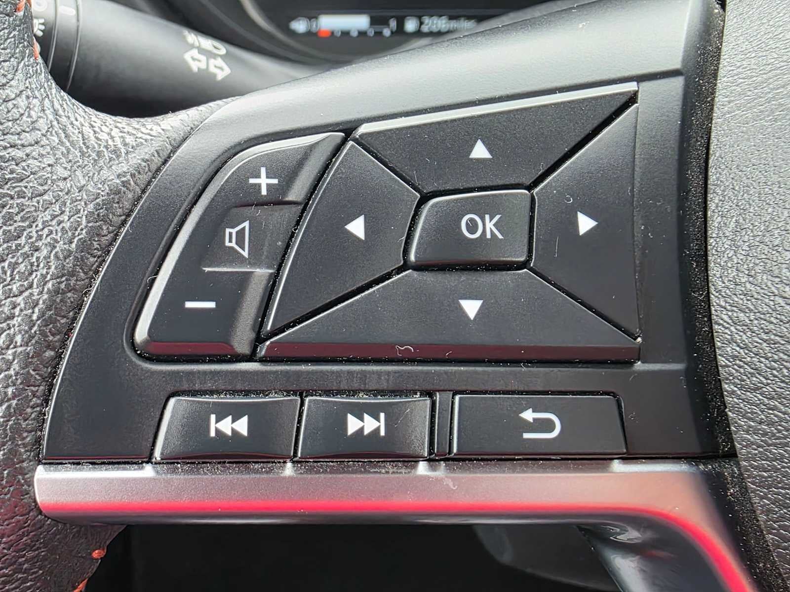2024 Nissan Versa SR