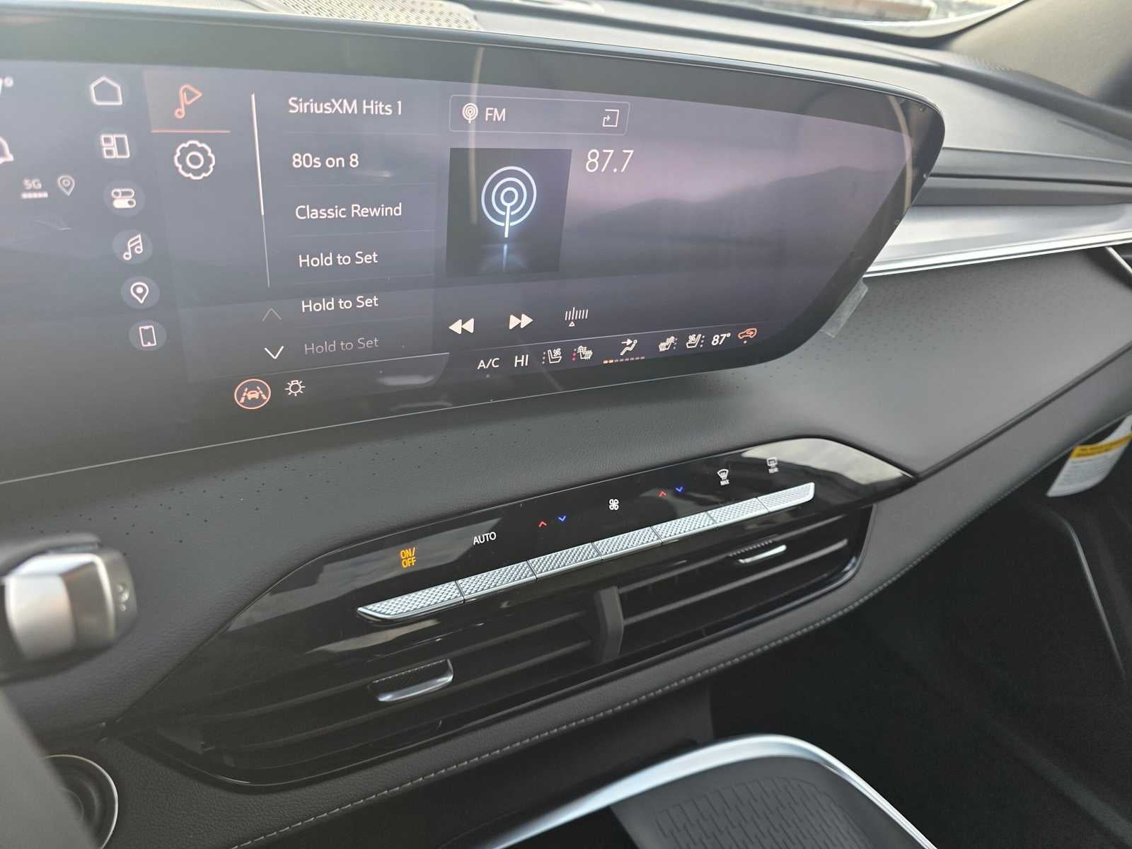 2027 Buick Enclave Avenir