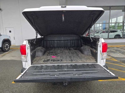 2010 Toyota Tundra 4WD Truck DB 4WD V8 5.7 SR5