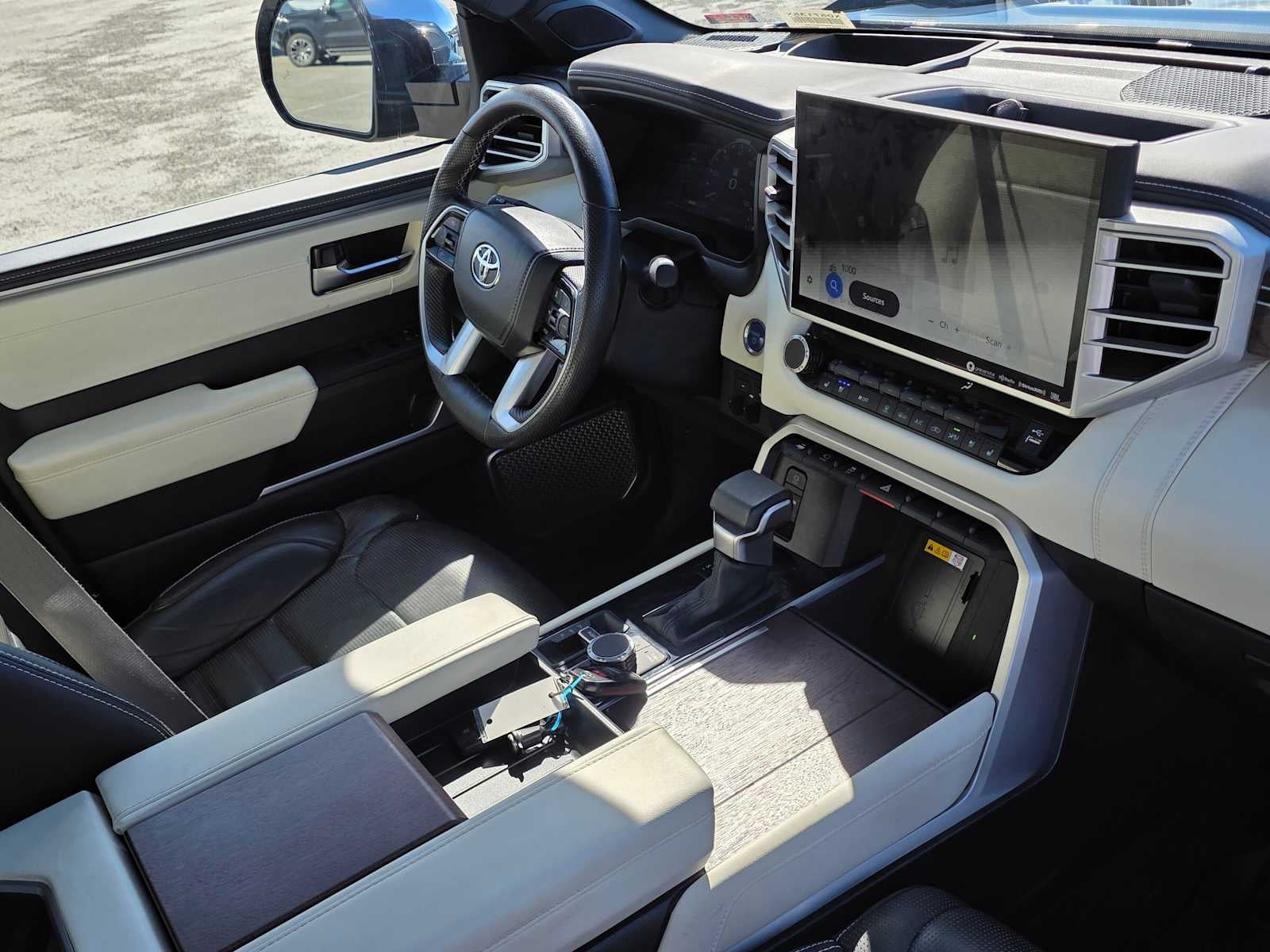 2024 Toyota Tundra Hybrid Capstone 4WD