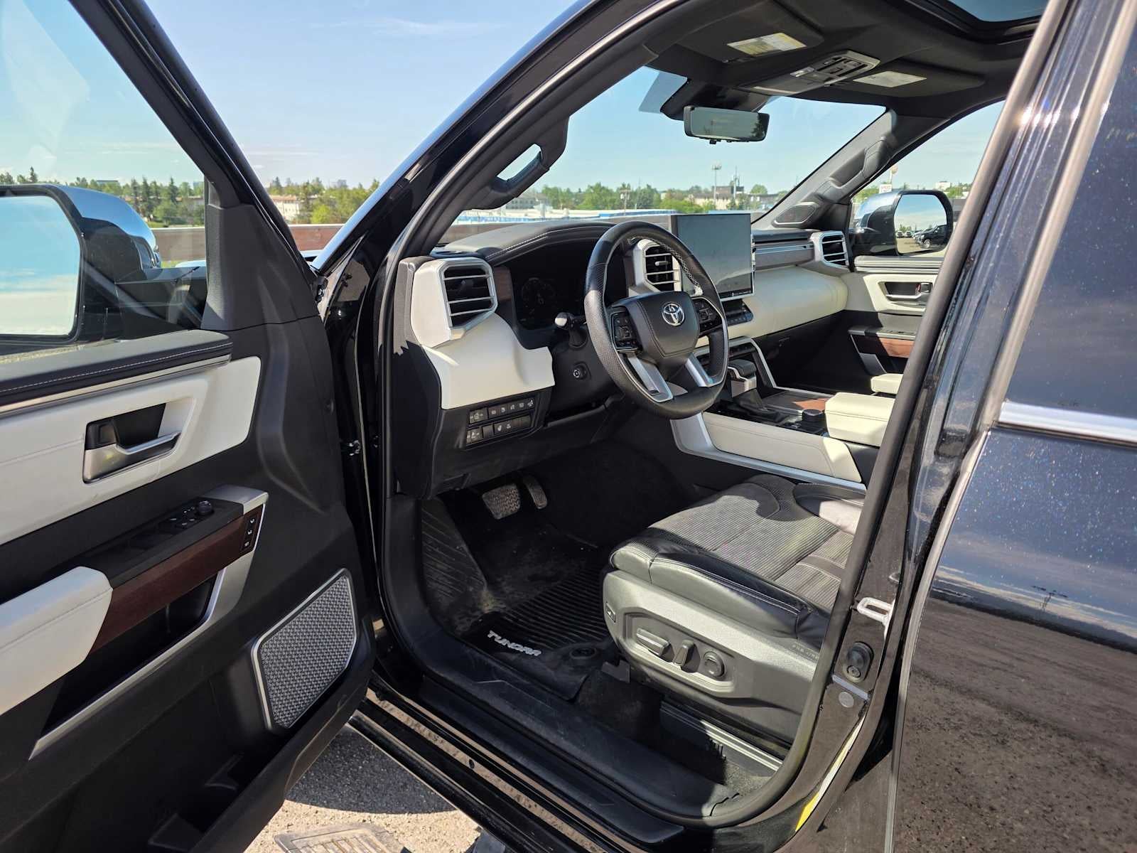 2024 Toyota Tundra Hybrid Capstone 4WD